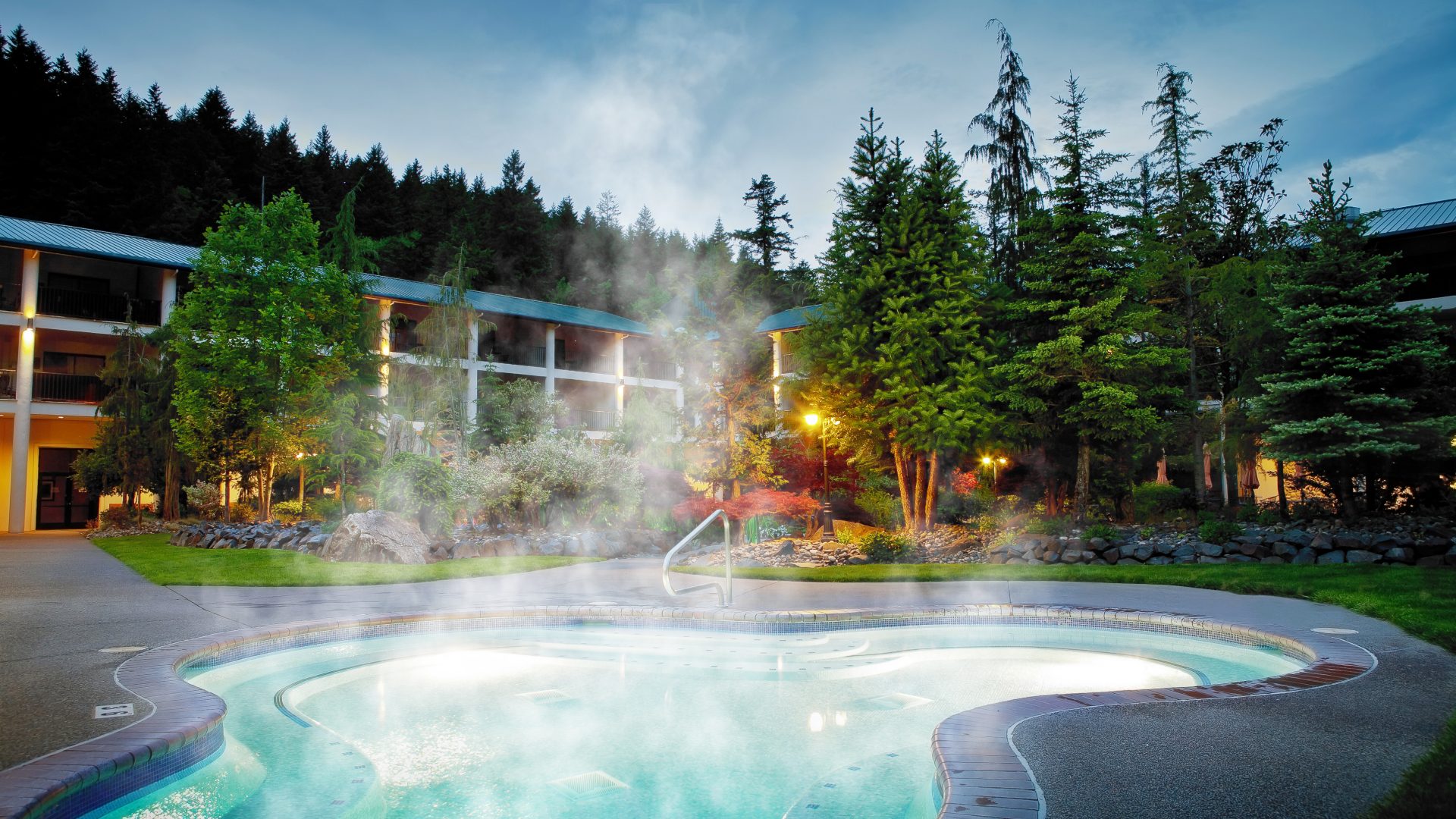 Bonneville Hot Springs Resort & Spa | Best Columbia Gorge Hotel